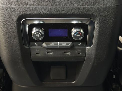 New 2026 GMC Yukon XL Denali w/ Advanced Technology Package AWD/4WD image 18