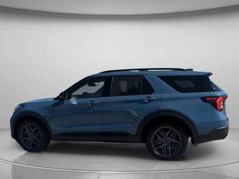 New 2026 Ford Explorer ST-Line image 17