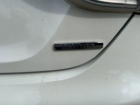 Used 2015 Hyundai Sonata Limited w/ Option Group 02 FWD image 35
