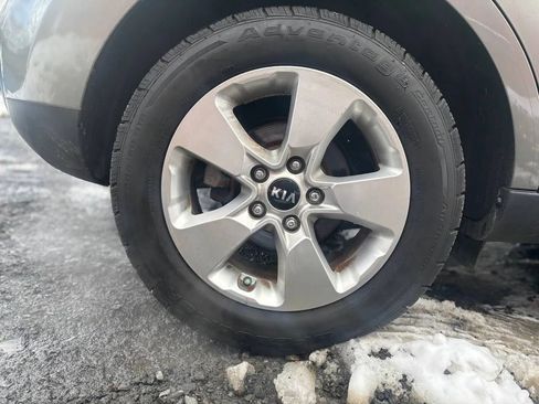 Used 2017 Kia Soul w/ Convenience Package image 14