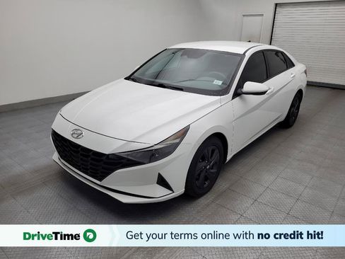 Used 2022 Hyundai Elantra SEL FWD image 1