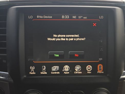 Used 2015 RAM 1500 Laramie w/ Convenience Group image 15