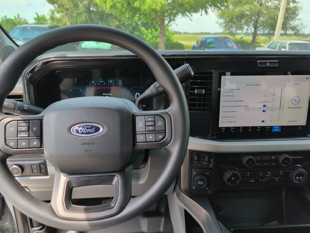 New 2026 Ford F250 XLT w/ XLT Premium Package AWD/4WD image 18