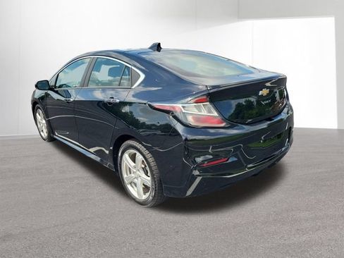 Used 2017 Chevrolet Volt LT w/ Comfort Package FWD image 14