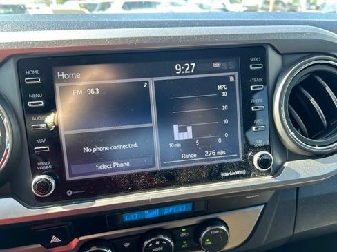 Used 2021 Toyota Tacoma SR5 RWD image 13