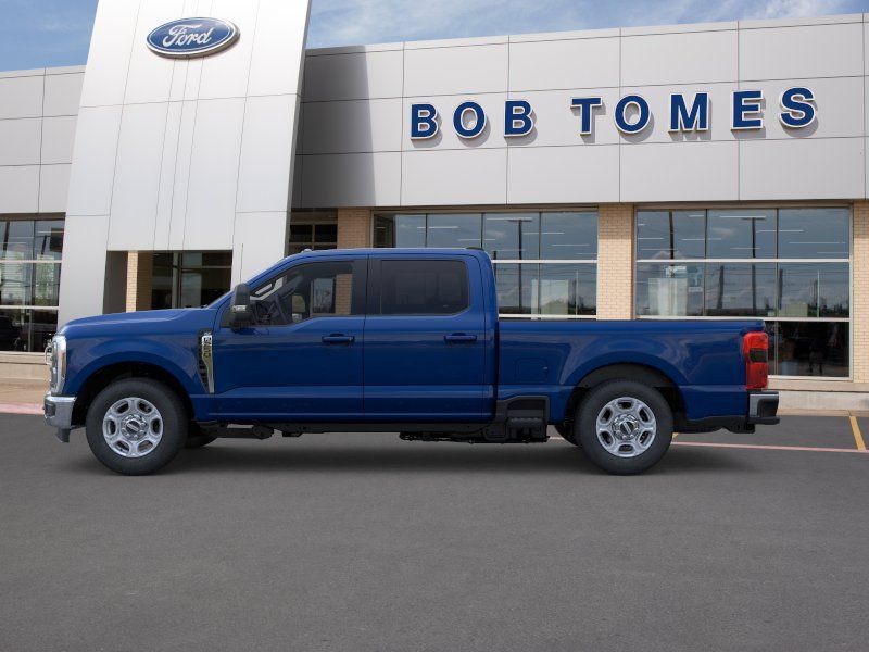 New 2026 Ford F250 XLT w/ XLT Premium Package RWD image 3