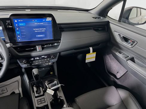 New 2026 Subaru Outback Touring AWD/4WD image 18