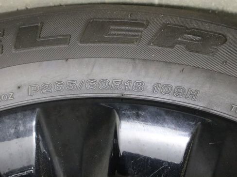 Used 2022 Lexus GX 460 Premium w/ Premium Package image 43