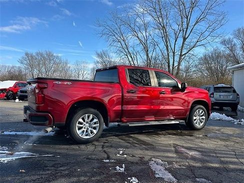Used 2021 Chevrolet Silverado 1500 Custom image 8