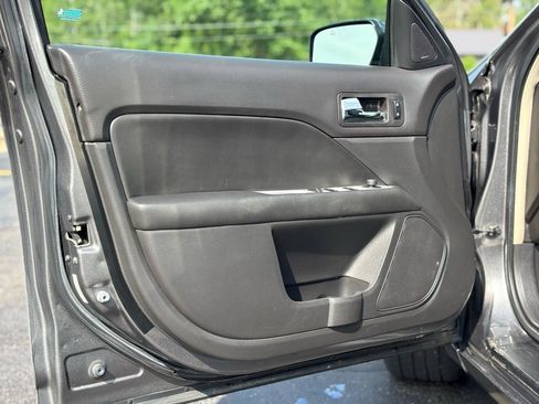 Used 2010 Mercury Milan Premier AWD/4WD image 15