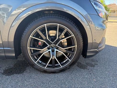 Used 2020 Audi SQ8 Premium Plus image 11