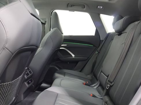 Used 2025 Audi Q5 Premium Plus w/ Premium Plus AWD/4WD image 27