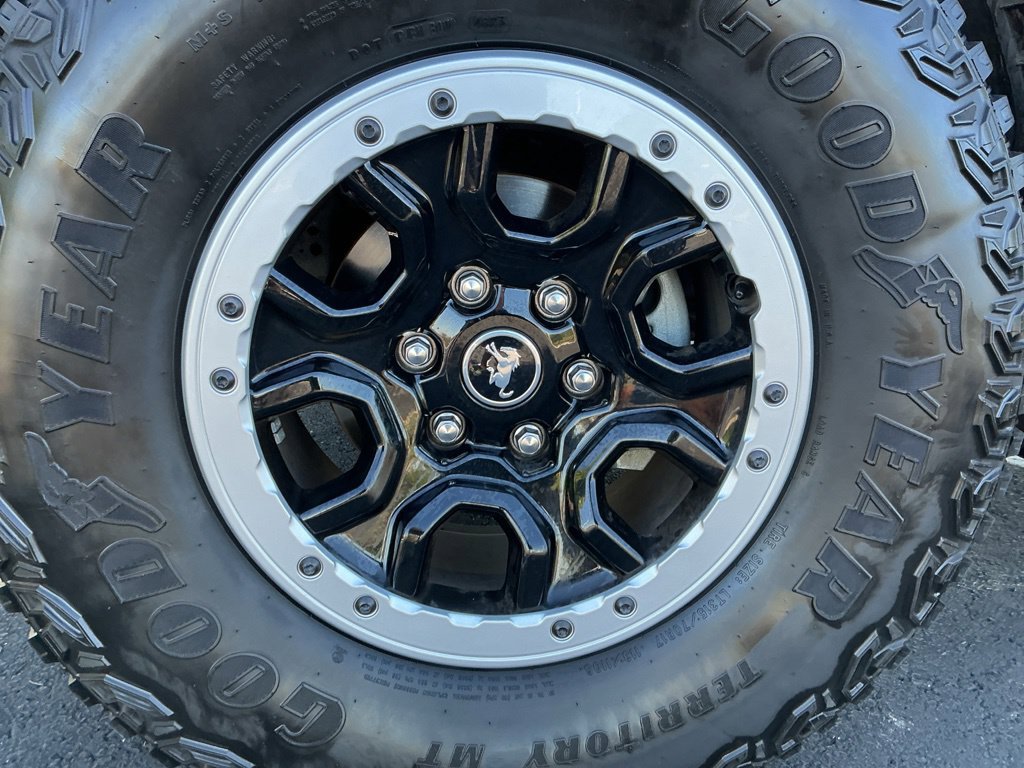 Used 2023 Ford Bronco Black Diamond w/ Sasquatch Package AWD/4WD image 5