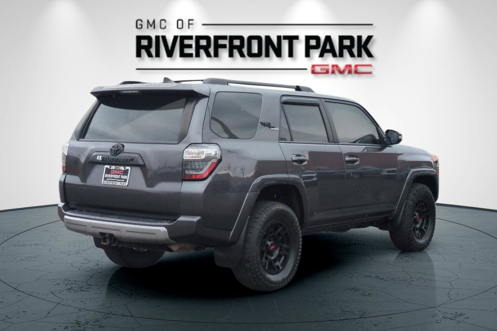 Used 2019 Toyota 4Runner TRD Off-Road Premium AWD/4WD image 3