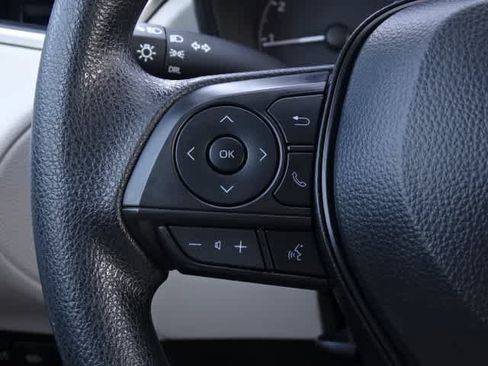 Certified 2024 Toyota Corolla Cross L FWD image 36