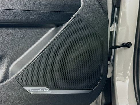 New 2026 Kia Sportage X-Line w/ X-Line Technology Package image 19