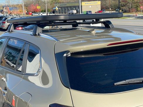 Certified 2025 MAZDA CX-50 Meridian Edition w/ Apex Package image 32