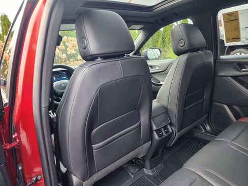 New 2026 Chevrolet Equinox RS w/ Safety and Technology Package image 16