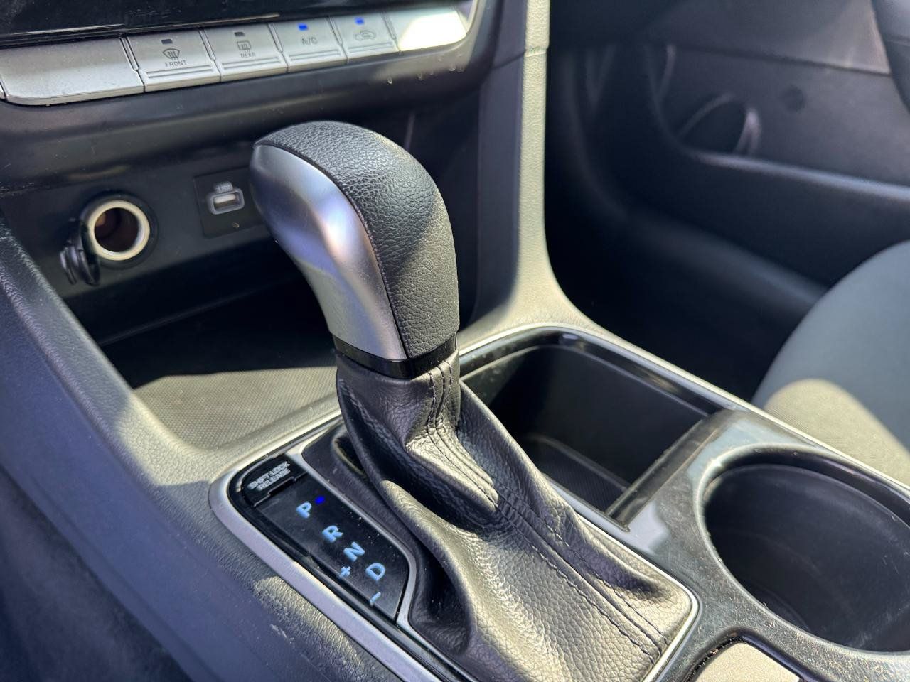 Used 2019 Hyundai Sonata SE FWD image 25