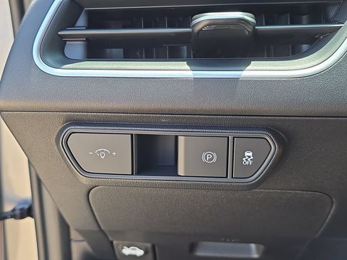 New 2026 Kia K4 FWD image 27