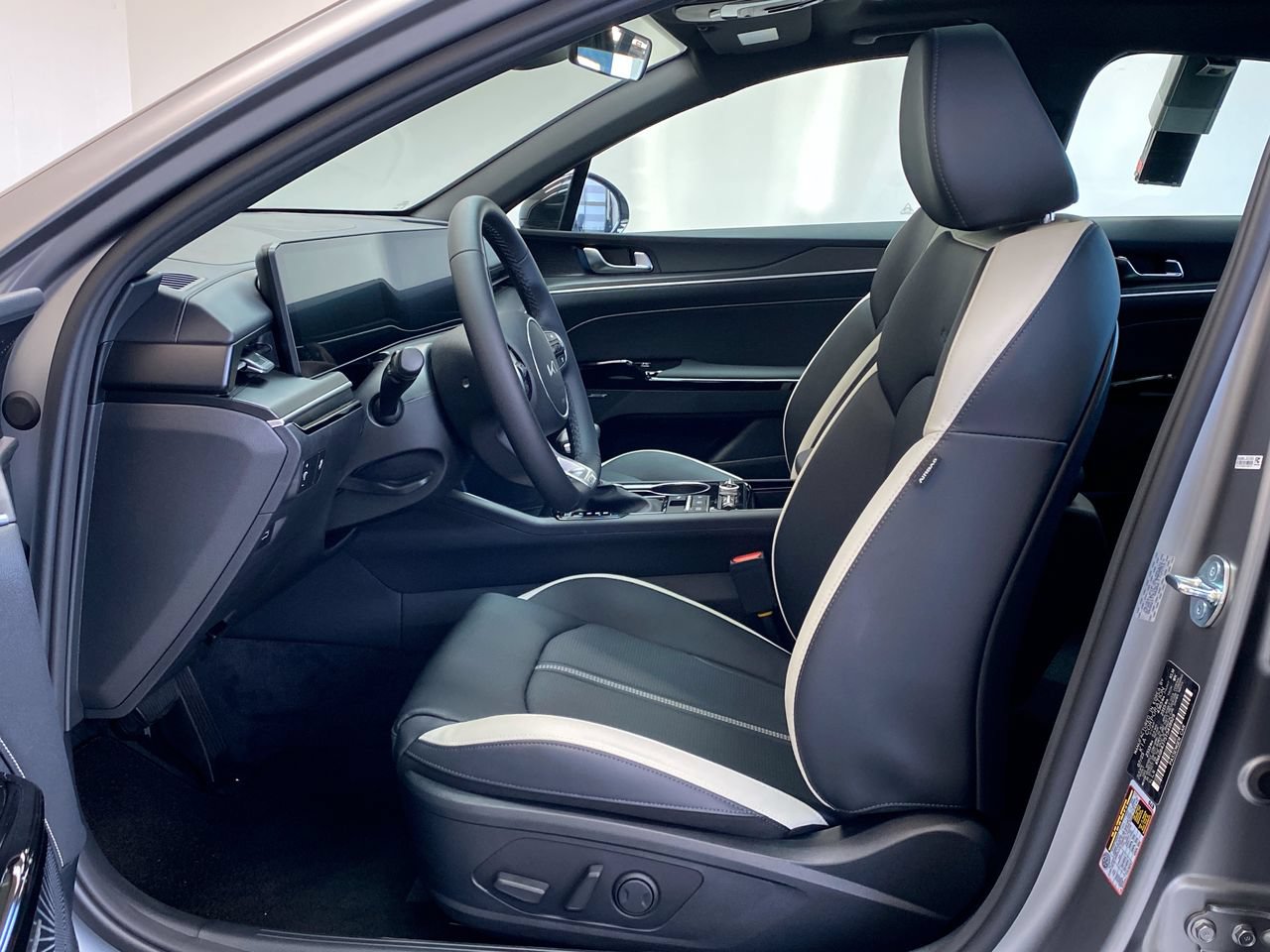 Certified 2026 Kia K5 GT-Line w/ GT-Line Premium Package FWD image 16