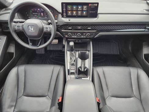 Used 2023 Honda Accord Sport image 25