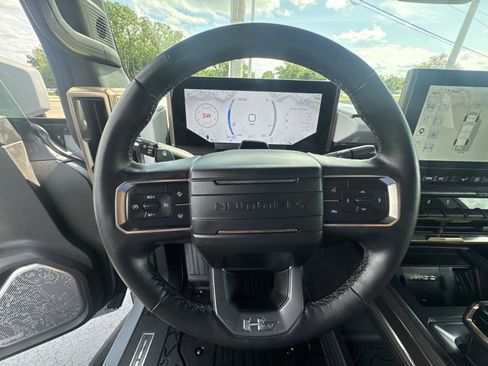 Used 2025 GMC Hummer EV 3X AWD/4WD image 21