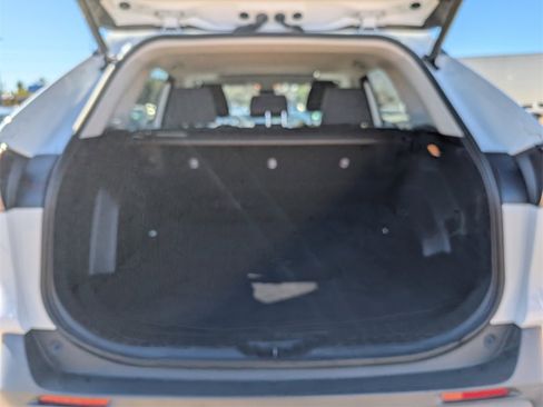 Used 2021 Toyota RAV4 XLE image 32