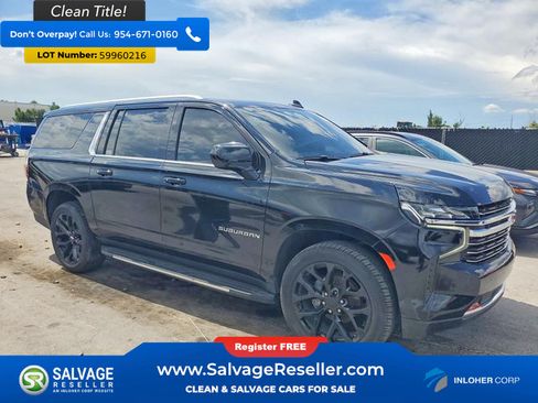 Used 2021 Chevrolet Suburban LT RWD image 5
