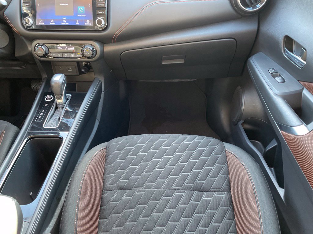Used 2021 Nissan Kicks SR FWD image 23