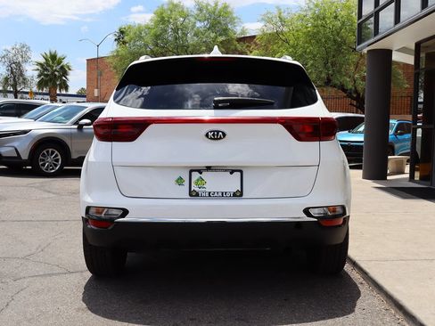 Used 2020 Kia Sportage EX FWD image 11