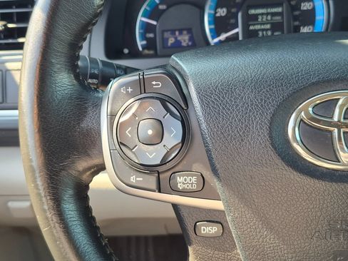 Used 2012 Toyota Camry XLE w/ Convenience Pkg FWD image 15