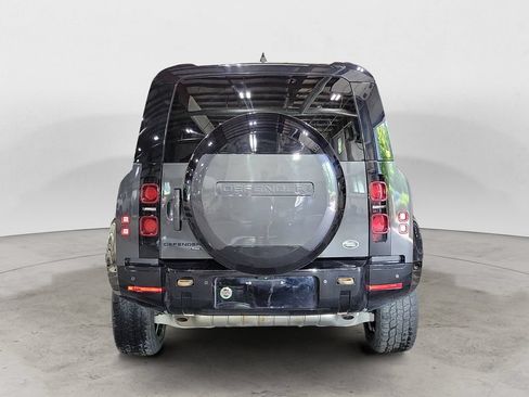 Used 2023 Land Rover Defender 110 X-Dynamic SE AWD/4WD image 4