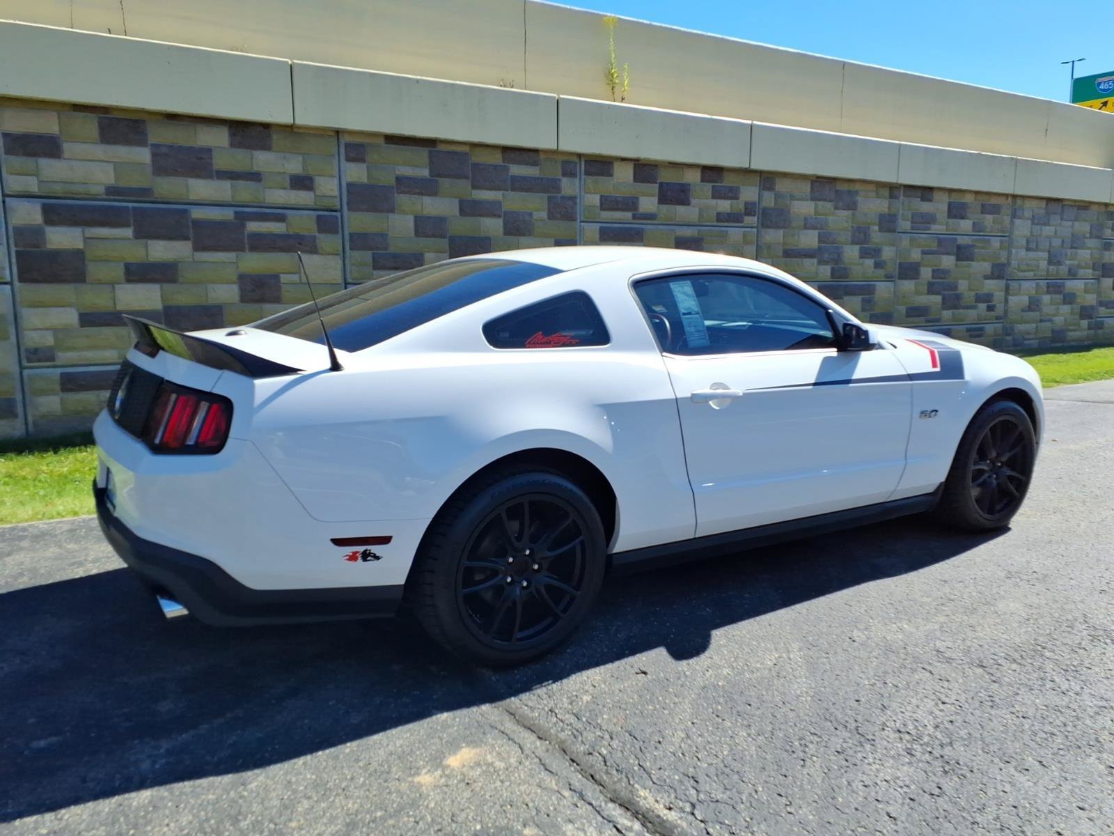 Used 2011 Ford Mustang GT Premium w/ Brembo Brake Pkg RWD image 11