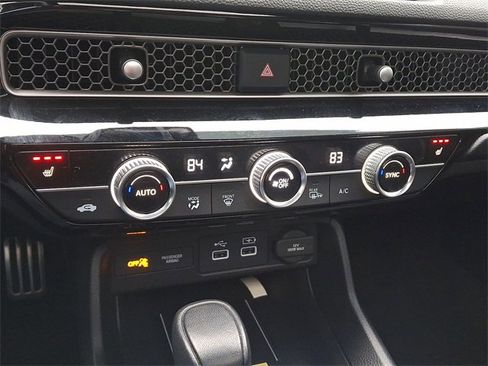 Used 2023 Honda Civic Sport Touring image 17