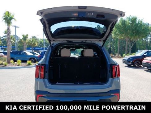 Certified 2024 Kia Sorento SX Prestige w/ Olive Brown Leather Package image 30