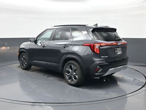Used 2024 Kia Seltos S FWD image 5