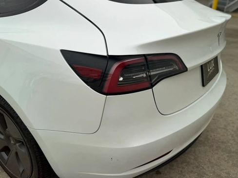 Used 2023 Tesla Model 3 Standard Range RWD image 12