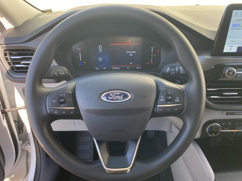 New 2026 Ford Escape Active image 9