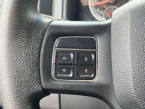 Used 2014 RAM 1500 Express AWD/4WD image 27