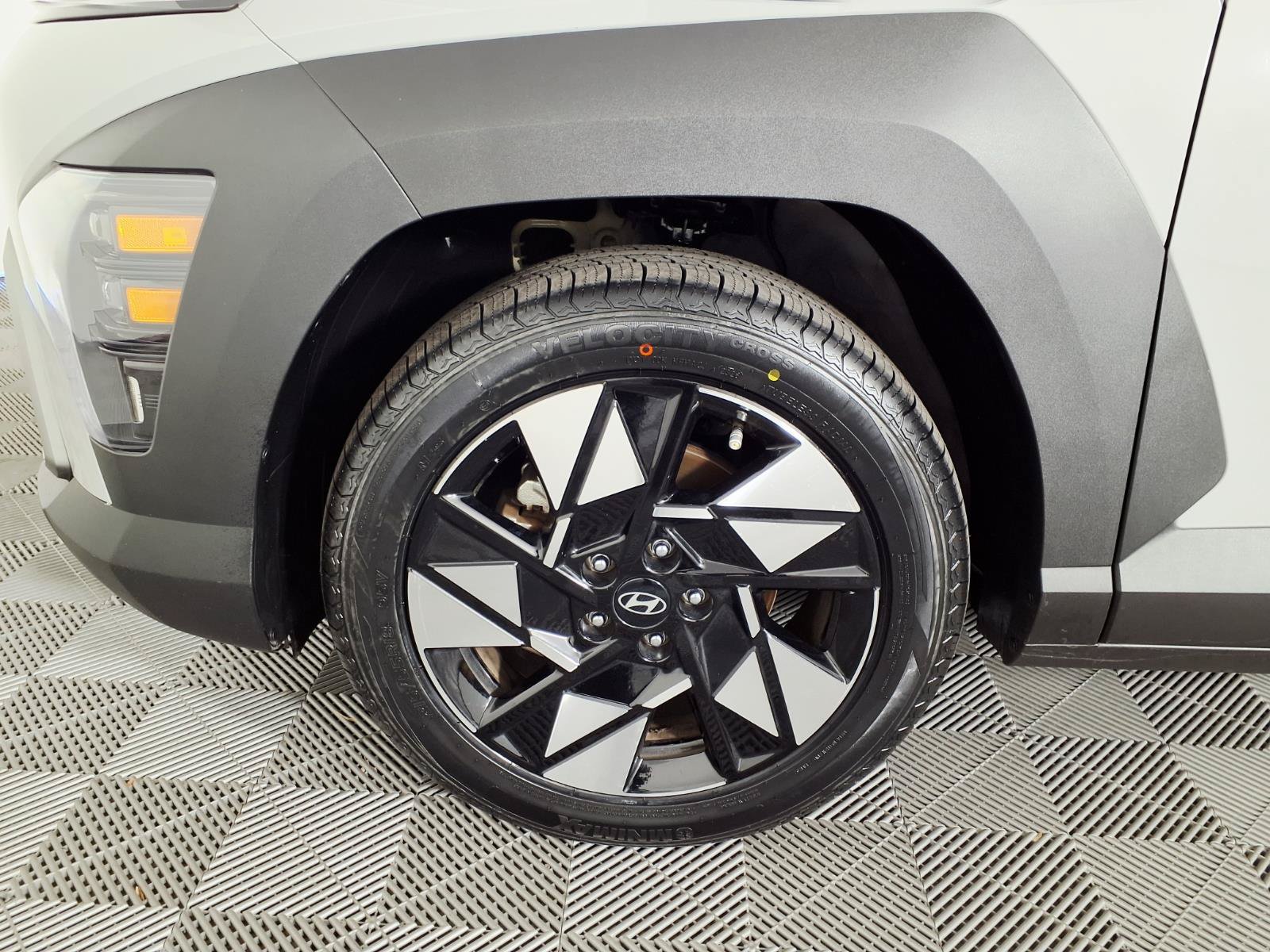Certified 2024 Hyundai Kona SEL FWD image 7
