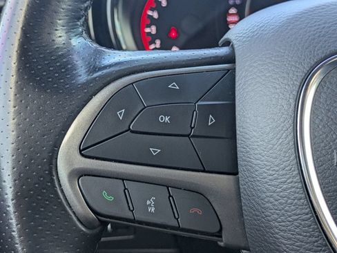 Used 2022 Dodge Durango SXT w/ Blacktop Package AWD/4WD image 23
