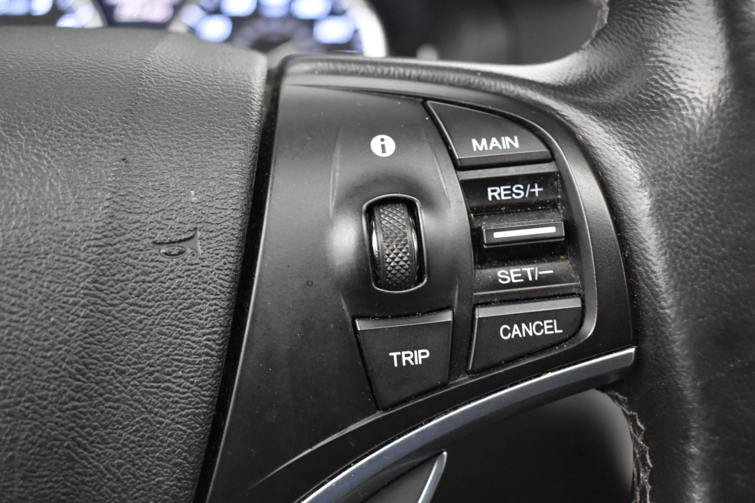 Used 2016 Acura MDX w/ Technology Package FWD image 24