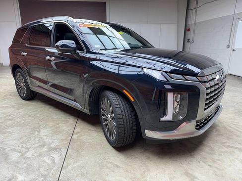 Used 2024 Hyundai Palisade Calligraphy image 7