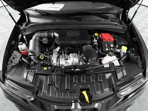 New 2025 Alfa Romeo Tonale w/ Premium Package AWD/4WD image 33