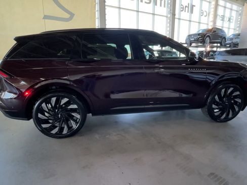 New 2024 Lincoln Nautilus Reserve w/ Equipment Group 202A image 10