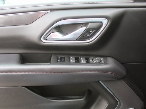 Used 2021 Chevrolet Tahoe RST image 34