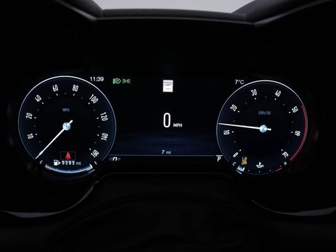 New 2025 Alfa Romeo Tonale w/ Premium Package AWD/4WD image 17