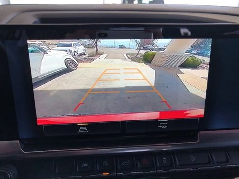 Used 2023 Chevrolet Silverado 1500 LT Trail Boss image 30