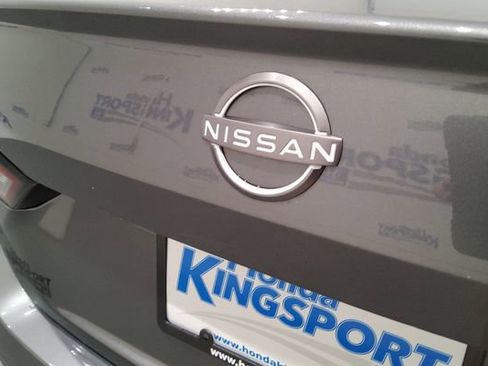 Used 2025 Nissan Altima 2.5 SV FWD image 35
